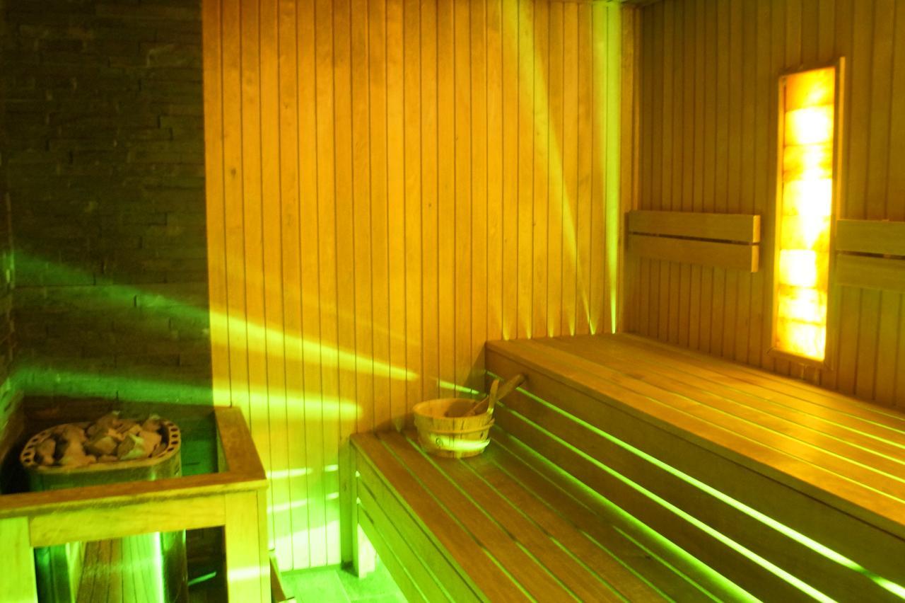 Fitromax Sportpanzio Bed & Breakfast Ajka